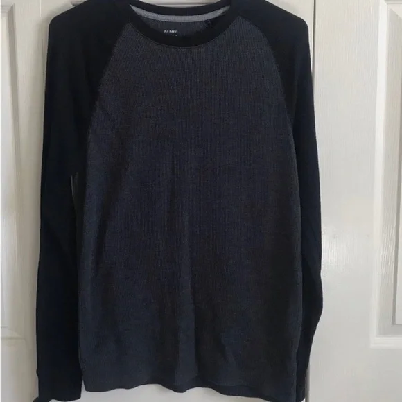 Old Navy men’s shirt - Picture 5 of 5